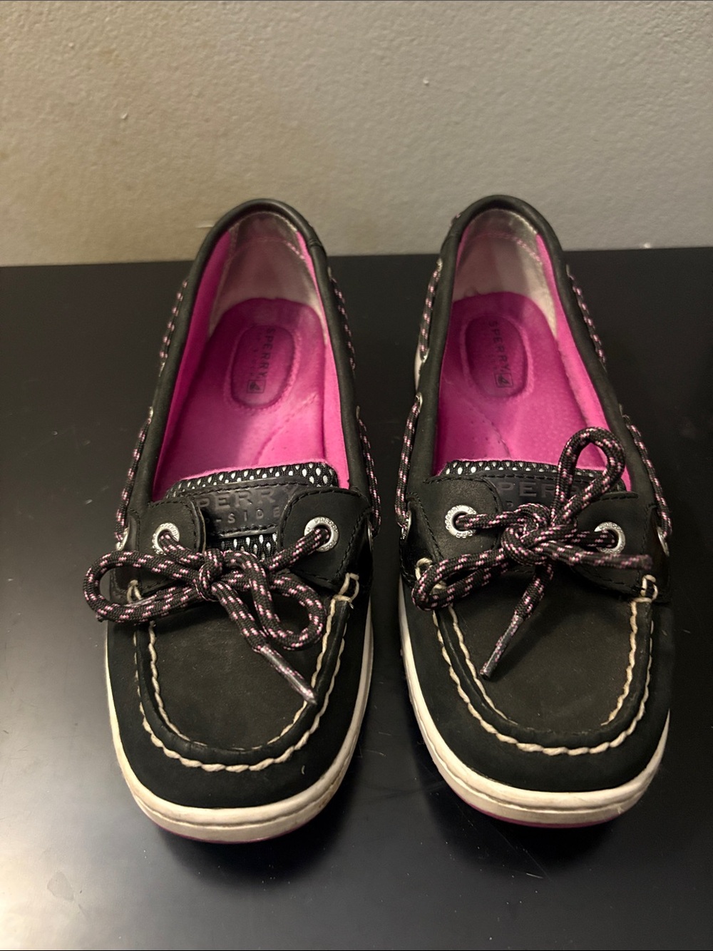Sperry Black Women's Moccasin Boat Shoes with Pink Interior